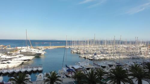 Toulon - Hyeres Apartment | Cajun - Appartement familial au luxe discret - Garage Individuel privé