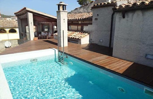 Sant Marti de Tous Bed & Breakfast | Cal Fuster De La Plaça