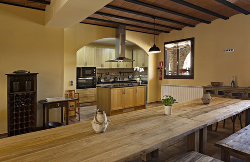 Artesa de Segre House | CAL XIRU - Rural House for integral rental
