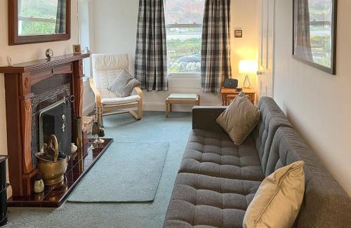 Lochranza House | Caladh Beag