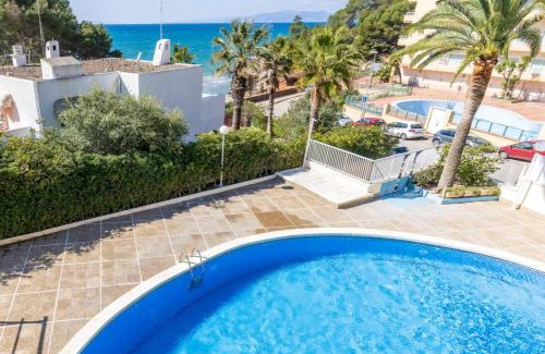 Cap de Salou Apartment | CaLaNu Cap Salou Apartment by the sea