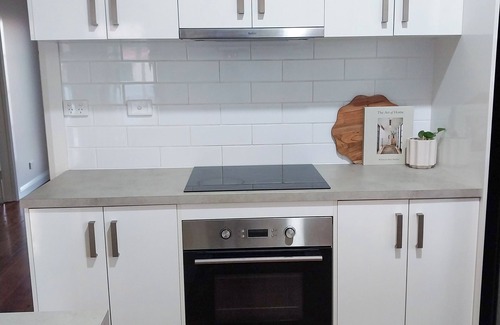 Tocumwal House | Calaway Home - Golf & Bowls Club at your door step.