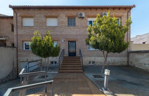 Galvez House | Callejon Del Pozo