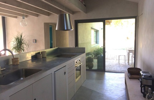 Truinas House | CALM AND BRIGHT HOUSE, OPEN TO NATURE WITH JACUZZI
