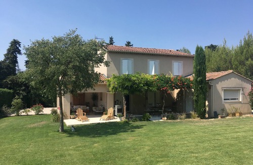 Pernes-les-Fontaines House | Calm and Sun in Provence -Secure private pool, close to hills and village