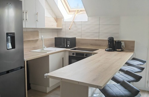 Corbeil-Essonnes Apartment | Calm at the top |45 min from Disney