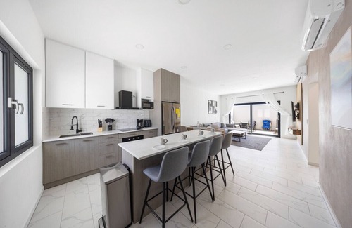 Ponton Condo | Calm & Cozy 2-Bedroom Island Retreat at Ponton Paradise 2 by Bocobay