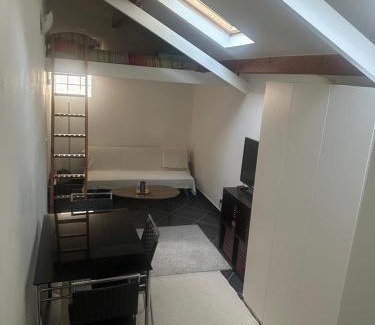 Villejuif Apartment | Calme proche Paris