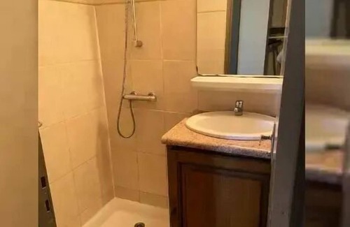 Brassac House | Camboussel Holiday Village * - Gîte 4/6 p - 1 bedroom - Ss Terr 6 people