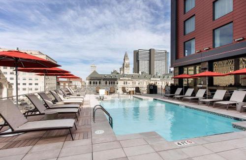 Sobro Hotel | Cambria Hotel Nashville Downtown