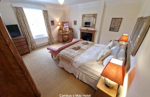 Aboyne Hotel | Cambus O' May Traditional Highland Hotel