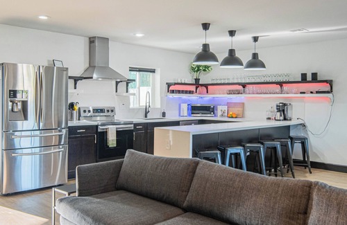 Scottsdale Country Acres House | Camelback Views-Near Old Town-Heated Pool-Fire Pit