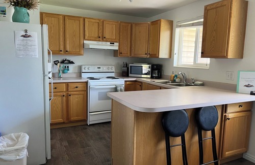 West Jordan House | Camelot Cottage - Private Home