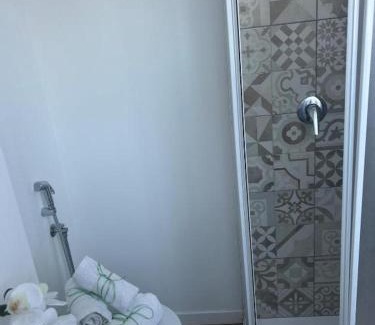Legnano Apartment | Camera con bagno privato e angolo cottura, 15MIN MALPENSA E MILANO RHO FIERA