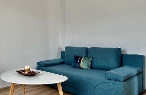 Sinpetru House | Camera dubla cu balcon si living privat