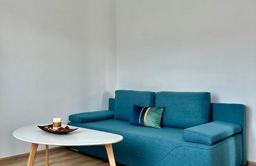 Sinpetru House | Camera dubla cu balcon si living privat