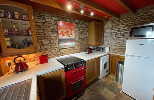 Woolhope Cottage | Camp Cottage the perfect escape and hideaway for a couple and dogs