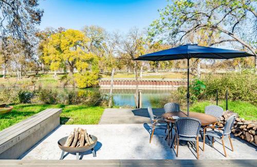 Seguin House | Camp Guadalupe Riverfront Seguin Home on the Guadalupe with paddle sports and grill