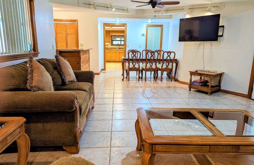 Edgar Cabin | Camp My Way Ocala National Forest Rodman Reservoir Fish/Hunt/Ride/Hike PRIVATE