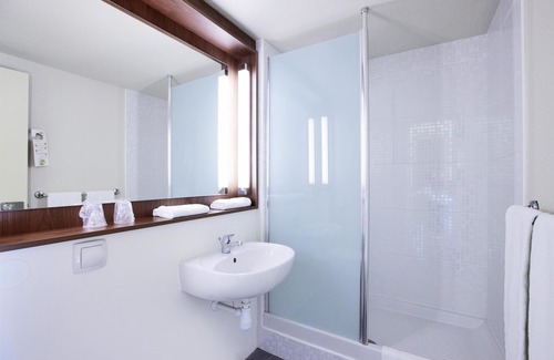 Sochaux Hotel | Campanile Montbeliard - Sochaux