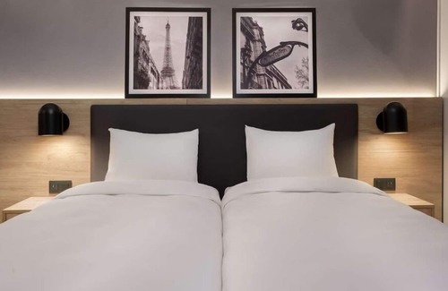 Pessac Hotel | Campanile NATURE - Bordeaux Sud Pessac