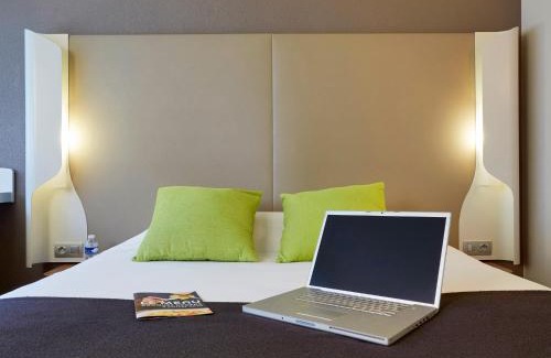 Chambray-les-Tours Hotel | Campanile Tours Sud - Chambray-Les-Tours