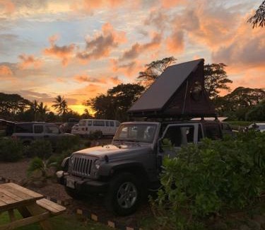 Kahului Apartment | CampCar Maui Jeeps SUVs Hybrid Camper van Rentals with equipment and Travel Advice