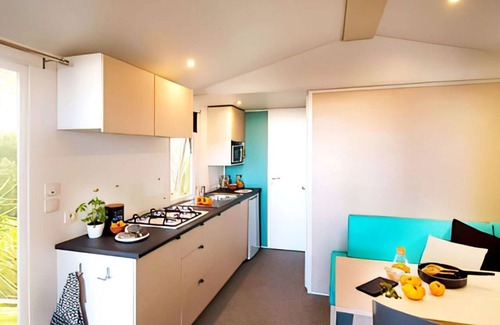 Canet-de-Salars House | Camping 3 étoiles - efb0fi