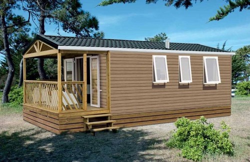 Mondragon House | Camping 3 étoiles - Piscine - eebebc
