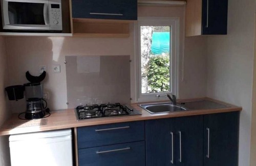 Locmaria-Berrien House | Camping 3 étoiles - Piscine - ccafbbc