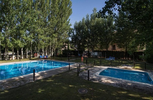 Abizanda RV Rental | Camping & Bungalows Ligüerre de Cinca