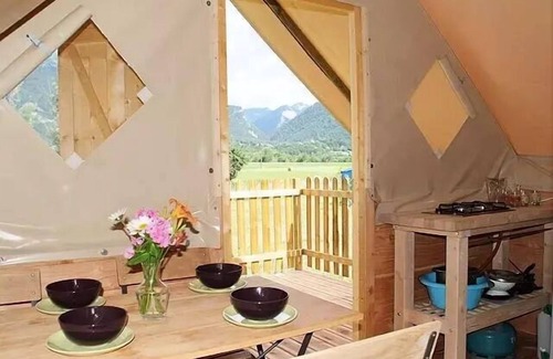 Lus-la-Croix-Haute House | Camping Champ la Chèvre* - Edelweiss cabin (without toilets) 4 people