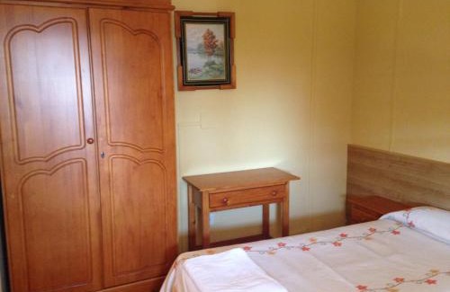 Cubillas de Santa Marta Resort | Camping Cubillas