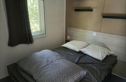 Saints-Geosmes Resort | Camping de la Croix d'Arles