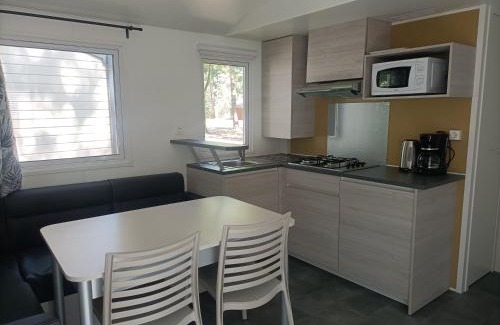 Saints-Geosmes Resort | Camping de la Croix d'Arles