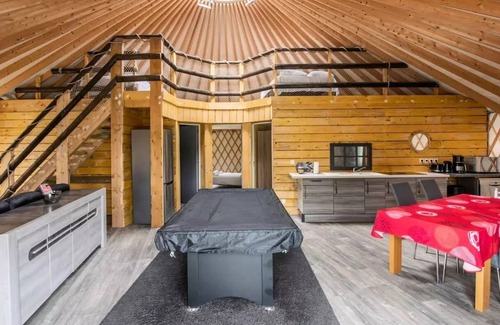 Jumieges House | Camping de la Seine & SPA * * - Unusual stay : Yourte Comfortable with Local Gift Offered 8 persons