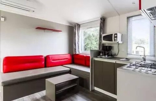 Laroque-des-Alberes House | Camping Des Albères * - Mobilhome for 8 People