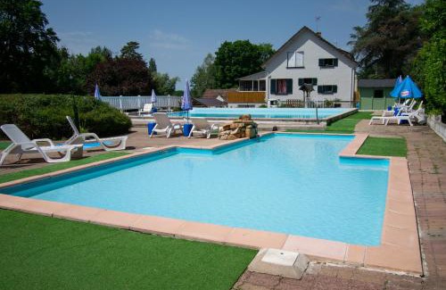 Saint-Honore-les-Bains Other | Camping des Bains