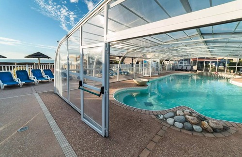 Saint-Michel-Chef-Chef House | Camping du Bord de Mer * - Mobil home Comfort 2 bedrooms - terrace 3 people