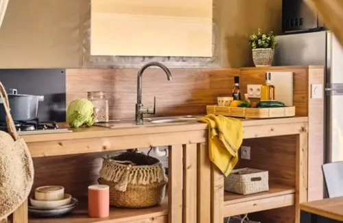 Rieux-de-Pelleport RV Rental | Camping Flower Les Mijeannes* - Woodlodge Confort Family Tent 4 Rooms 6 People - without sanitary facilities