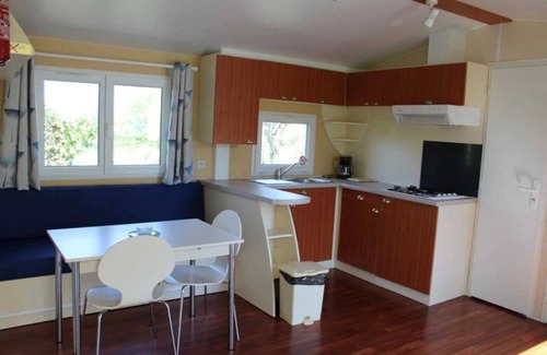 Les Achards House | Camping 3 étoiles - Piscine - ccafefa
