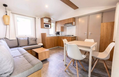 Saint-Sulpice-de-Royan House | Camping maeva Club Royal Ocean * - Mobile Home Azalée 3 Rooms 4 People
