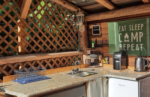 Celista RV Rental | Camping/Glamping in the Shuswap- Private .25 acre minutes from the lake.