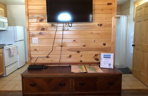 Custer Cabin | Camping in the beautiful Black Hills! Cabin #4