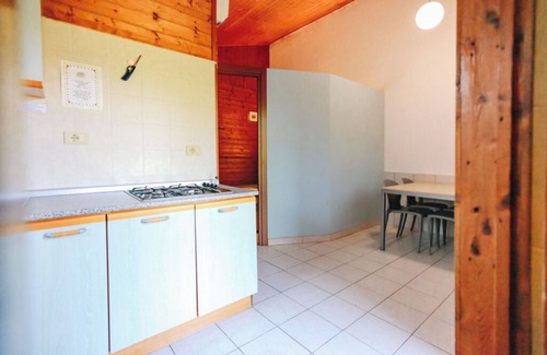 Moniga del Garda House | Camping Iris Park Bungalow Lugana for 4 persons
