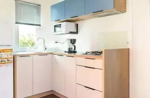Brem Sur Mer House | Camping L'Océan * - Mobilhome for 5 people