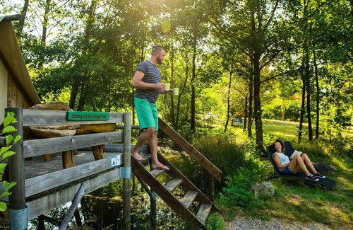Saint-Leger-de-Fougeret House | Camping LA FOUGERAIE * - Robinson Tent Alone in the World 2 people