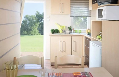 Le Bois-Plage-en-Re House | Camping LES VARENNES * - Mobil-home PLUS 2 chambres 4 personnes