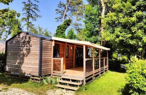 Pont-de-Poitte House | Camping Les Pêcheurs* - Mobile Home Family Plus 4 Rooms 6/7 People Air-conditioned