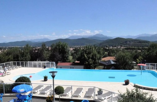 Montrejeau House | Camping Midi Pyrenees* - 3 room mobile home 4 people